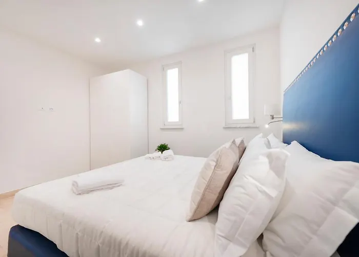 Divo Apartments - Spanish Steps